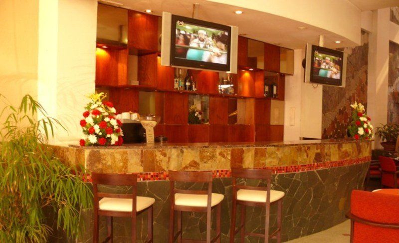 Ohasis Hotel Jujuy & Spa Сан-Сальвадор-де-Жужуй Екстер'єр фото